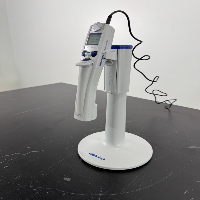 Eppendorf Repeater E3x Digital Pipet Filler image 1